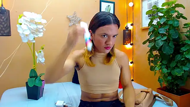 Snapshot of aslyhernandez_7 chatting on October 15, 2025, 12:24 pm aslyhernandez 7 online show from October 15, 2025, 12:24 pm