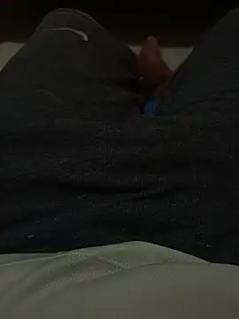 Snapshot of beautiful_hands_ chatting on November 13, 2025, 6:50 am beautiful hands online show from November 13, 2025, 6:50 am