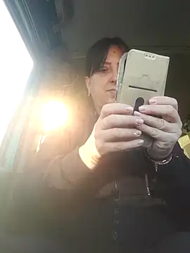 larylary6969 online show from December 16, 2025, 8:51 am