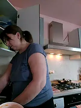 larylary6969 online show from December 12, 2024, 12:22 pm