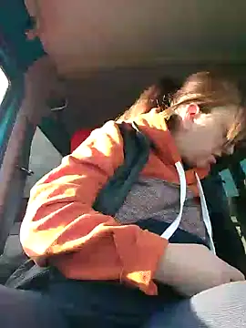 larylary6969 online show from December 18, 2024, 7:47 am