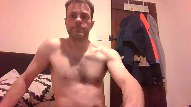 steb1980 online show from April 12, 2026, 7:17 pm