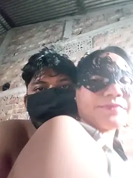 Snapshot of Cuterinki chatting on November 29, 2025, 5:24 pm Cuterinki online show from November 29, 2025, 5:24 pm