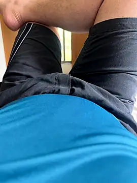 versatile guy01 online show from September 30, 2025, 11:27 am