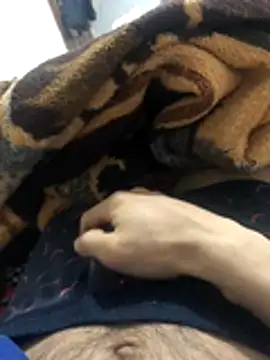 Snapshot of kerimyuce chatting on December 5, 2025, 7:23 pm kerimyuce online show from December 5, 2025, 7:23 pm