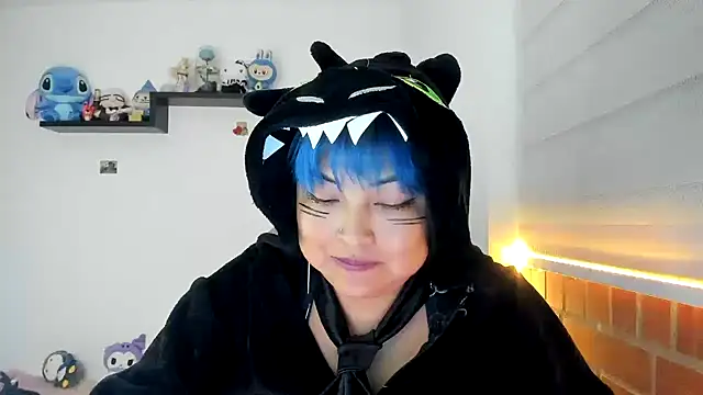 Shaddycute  online show from November 25, 2025, 1:50 am