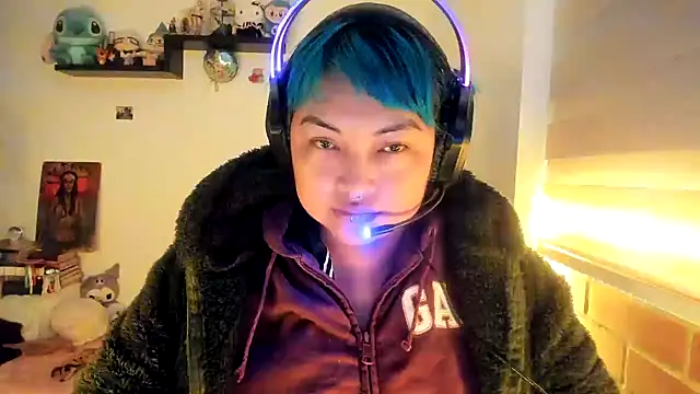 Shaddycute  online show from January 6, 2026, 11:47 am