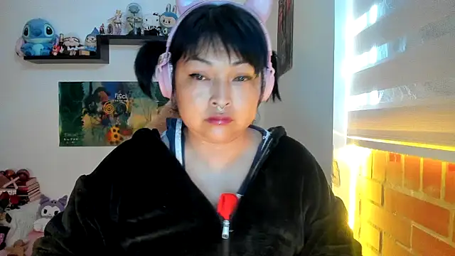 Shaddycute  online show from February 15, 2026, 2:38 pm