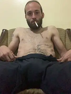 Snapshot of J3sus721 chatting on October 7, 2025, 5:08 am J3sus721 online show from October 7, 2025, 5:08 am