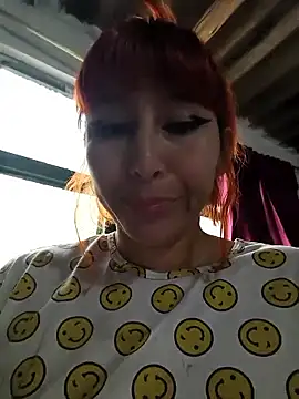 florecita9 online show from January 13, 2026, 5:50 pm