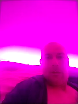 Erik300 online show from October 11, 2025, 9:49 pm