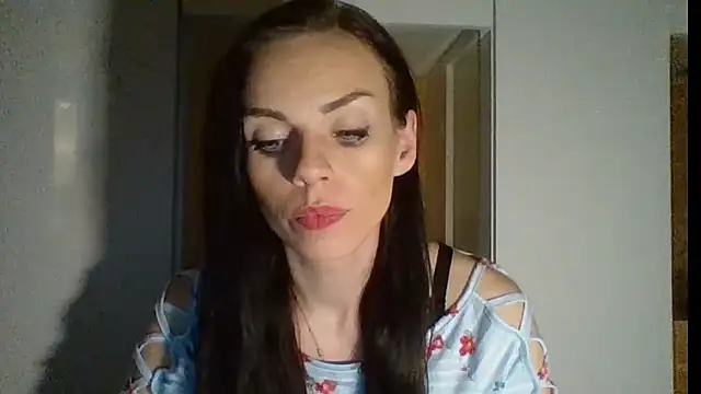 Snapshot of CassieSensual chatting on November 19, 2025, 9:37 pm CassieSensual online show from November 19, 2025, 9:37 pm