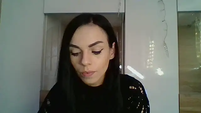 Snapshot of CassieSensual chatting on January 18, 2026, 7:23 am CassieSensual online show from January 18, 2026, 7:23 am