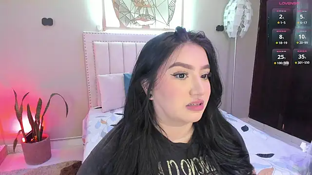 Snapshot of _nina_sweet chatting on September 18, 2025, 12:08 pm nina sweet online show from September 18, 2025, 12:08 pm