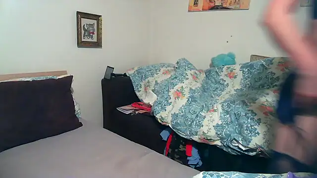 Snapshot of balkangirl1 chatting on December 14, 2025, 4:23 pm balkangirl1 online show from December 14, 2025, 4:23 pm