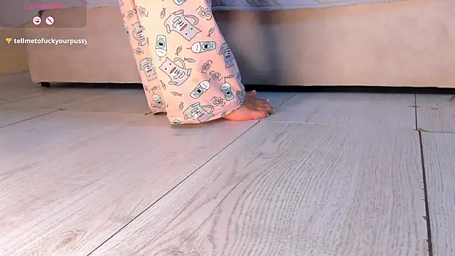 Snapshot of Elise_Diamond chatting on March 16, 2025, 7:26 am Elise Diamond online show from March 16, 2025, 7:26 am