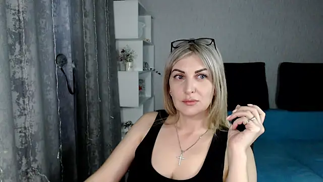 Snapshot of Amelia_Harper chatting on March 11, 2025, 7:03 pm Amelia Harper online show from March 11, 2025, 7:03 pm