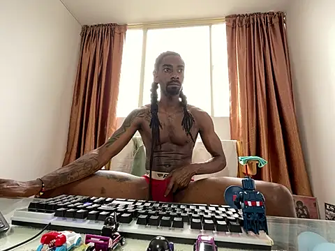 Snapshot of Malkon_Big chatting on June 3, 2026, 6:34 pm Malkon Big online show from June 3, 2026, 6:34 pm