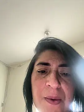 Snapshot of karenlennox1 chatting on September 15, 2025, 9:26 pm karenlennox1 online show from September 15, 2025, 9:26 pm