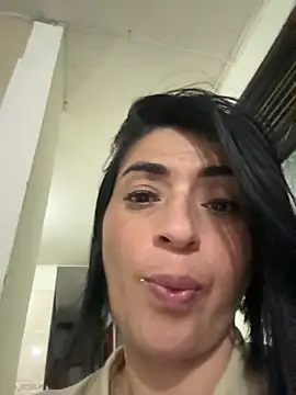 Snapshot of karenlennox1 chatting on September 14, 2025, 12:22 am karenlennox1 online show from September 14, 2025, 12:22 am