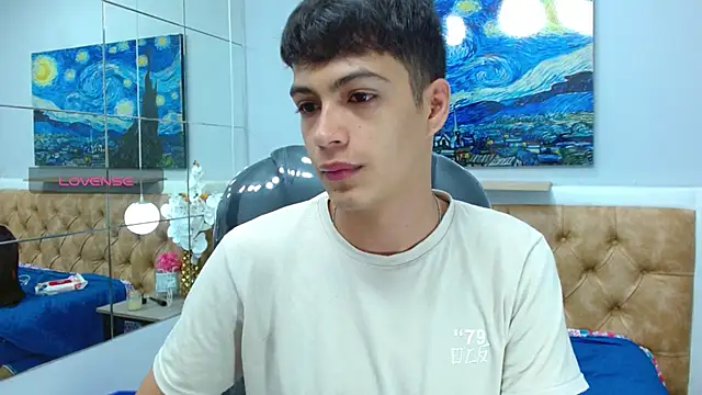 SkinnyBoy  online show from November 16, 2025, 1:16 pm