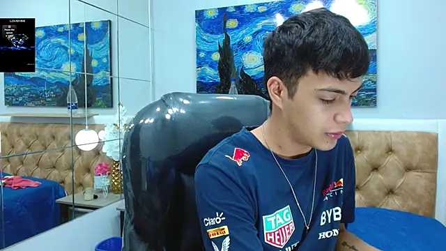 SkinnyBoy  online show from November 20, 2025, 7:36 pm