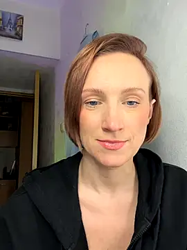 Snapshot of UmaTruewoman chatting on November 6, 2025, 5:33 am UmaTruewoman online show from November 6, 2025, 5:33 am