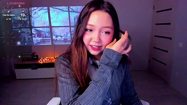 Snapshot of Fluffy_Rose chatting on November 16, 2025, 12:15 am Fluffy Rose online show from November 16, 2025, 12:15 am