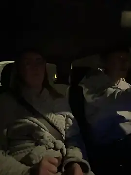 xX HotCouple Xx online show from December 12, 2024, 9:04 pm