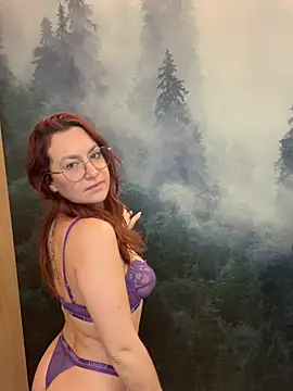 ladoucedu34 online show from February 20, 2026, 2:52 pm