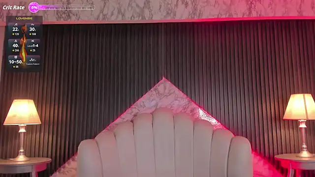 Snapshot of MeganDraco_ chatting on November 10, 2025, 12:43 pm MeganDraco online show from November 10, 2025, 12:43 pm