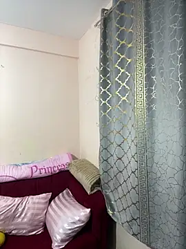 mari layali online show from April 6, 2026, 11:06 pm