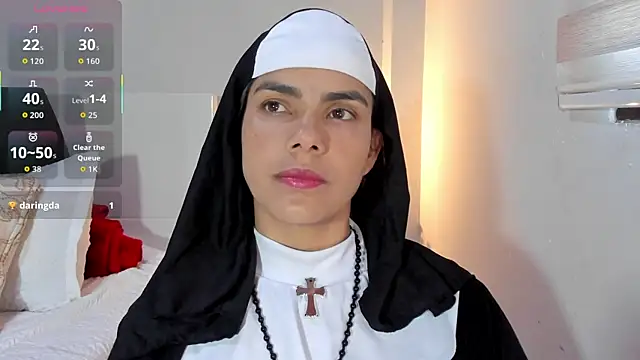 ClaraMariaMon online show from November 25, 2025, 5:57 pm