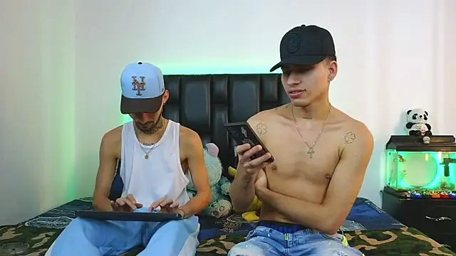 Brutal Sex Fucking online show from April 19, 2026, 2:45 am