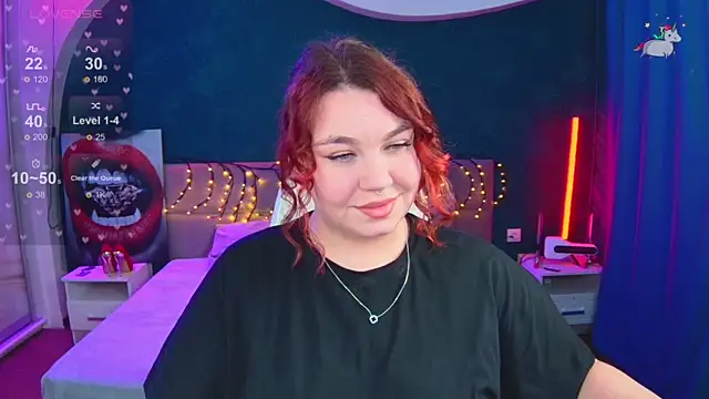 Snapshot of Lilumytrend chatting on June 3, 2026, 3:17 pm Lilumytrend online show from June 3, 2026, 3:17 pm