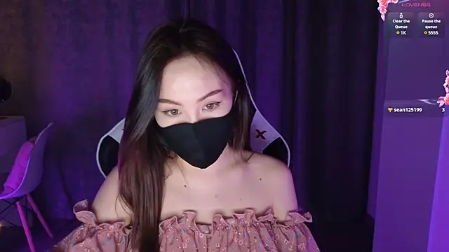 Snapshot of malady_ chatting on January 5, 2025, 6:35 pm malady  online show from January 5, 2025, 6:35 pm