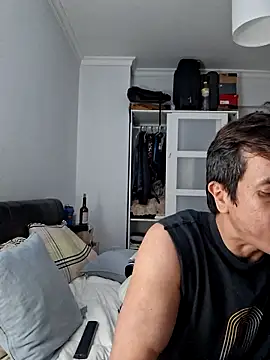 Tulio maravilha12 online show from February 22, 2026, 10:22 pm