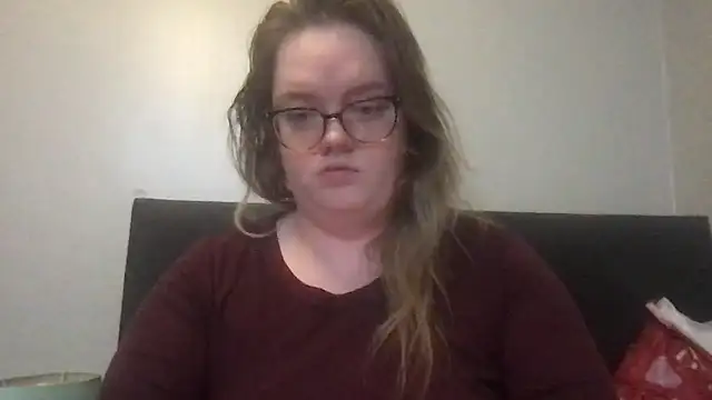 Snapshot of honeyyy24 chatting on October 29, 2025, 9:36 pm honeyyy24 online show from October 29, 2025, 9:36 pm