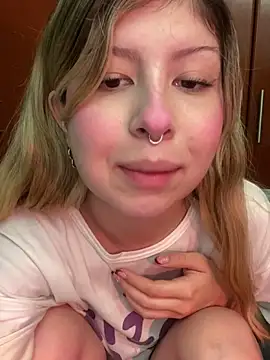 KittieCatty online show from September 25, 2025, 2:06 am