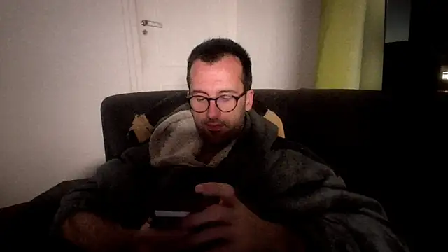 Snapshot of byakkotorra chatting on March 2, 2025, 6:46 pm byakkotorra online show from March 2, 2025, 6:46 pm