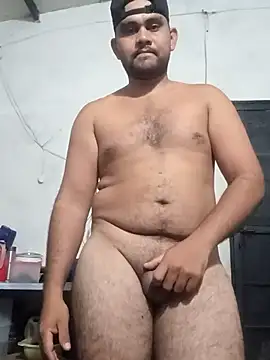 Snapshot of travieso2893 chatting on October 27, 2025, 3:18 am travieso2893 online show from October 27, 2025, 3:18 am