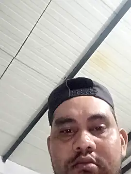 Snapshot of travieso2893 chatting on November 12, 2025, 4:38 am travieso2893 online show from November 12, 2025, 4:38 am