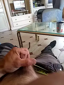 Snapshot of rush6983 chatting on September 27, 2025, 9:37 am rush6983 online show from September 27, 2025, 9:37 am