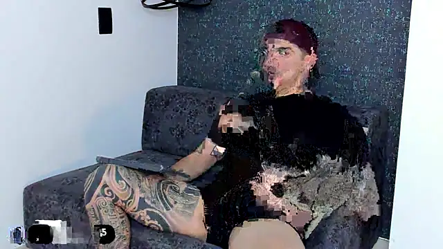 Snapshot of _mrcock chatting on October 26, 2025, 10:43 pm mrcock online show from October 26, 2025, 10:43 pm