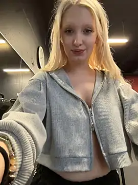 Milkyy wway online show from March 4, 2026, 5:15 am