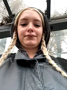 Milkyy wway online show from October 23, 2025, 6:12 am