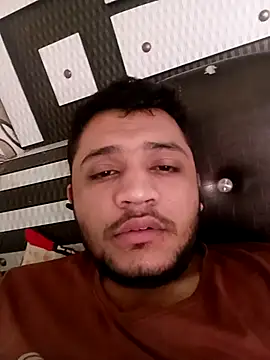 Snapshot of Naresh00766 chatting on November 13, 2025, 7:45 am Naresh00766 online show from November 13, 2025, 7:45 am