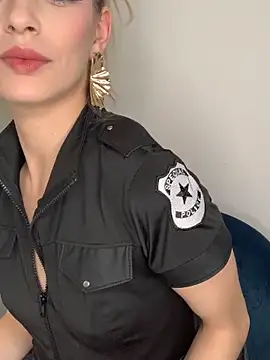 Lolitaxlola online show from November 11, 2025, 2:34 pm