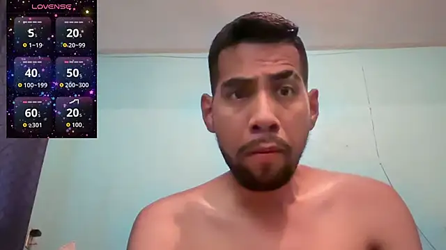 Snapshot of EnriquePersian197 chatting on October 30, 2025, 5:43 pm EnriquePersian197 online show from October 30, 2025, 5:43 pm