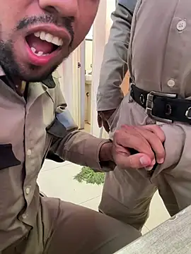 Snapshot of EnriquePersian197 chatting on March 13, 2025, 10:32 pm EnriquePersian197 online show from March 13, 2025, 10:32 pm